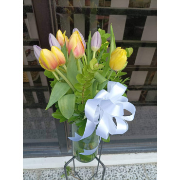 VASE-TULIPS3 VASE-TULIPS3...