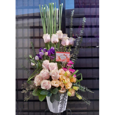 VASE FLOWERS 2 VASE FLOWERS 2...