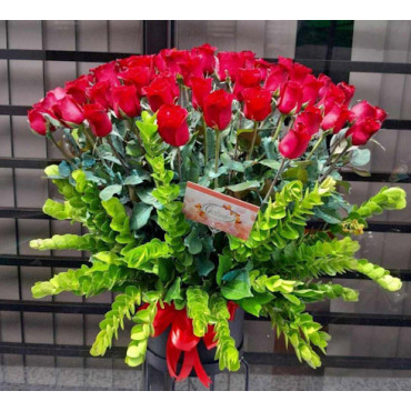 BOX FLOWERS 8 BOX FLOWERS 8...