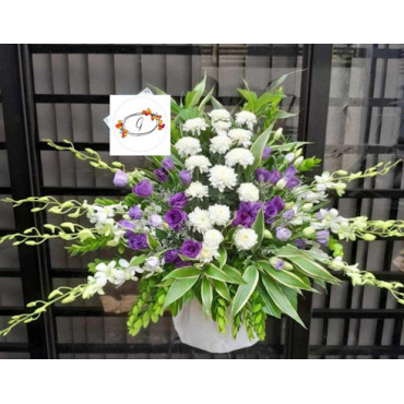 VASE FLOWERS 10 VASE FLOWERS 10...