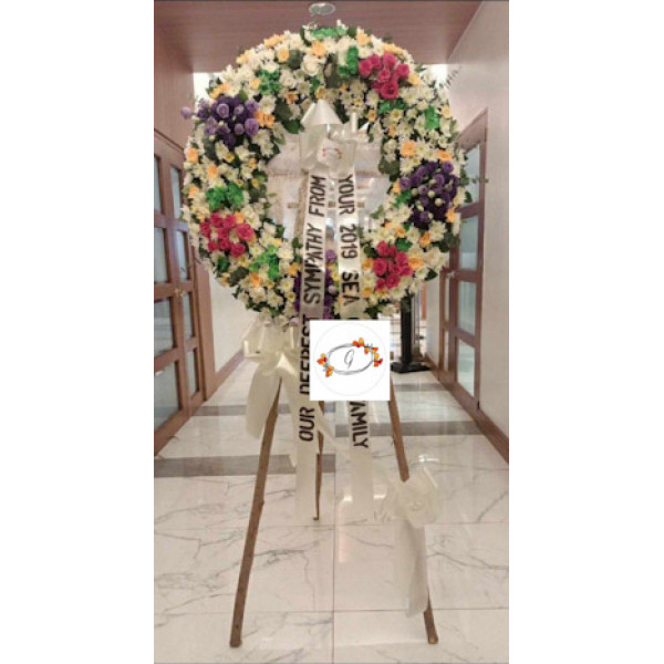 WREATH-COLORED11