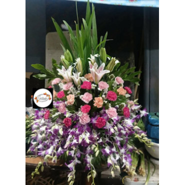  VASE-FLOWERS1...
